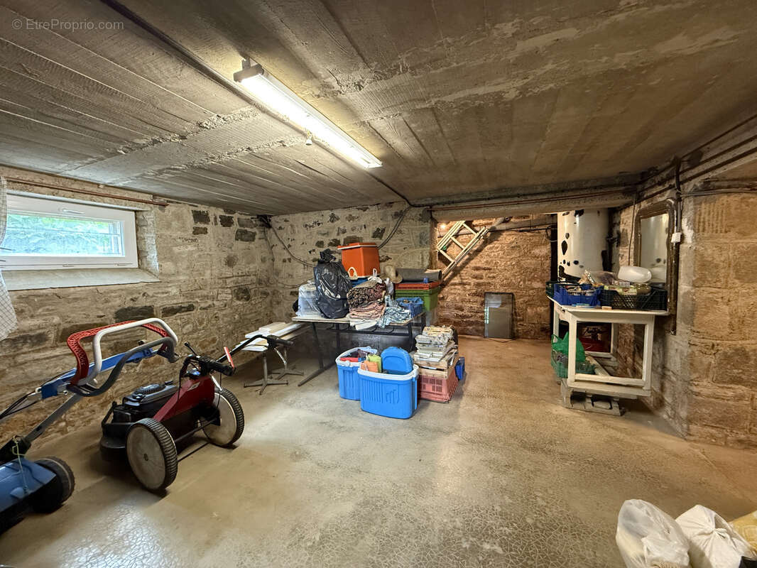 Maison à JUVIGNY-LE-TERTRE