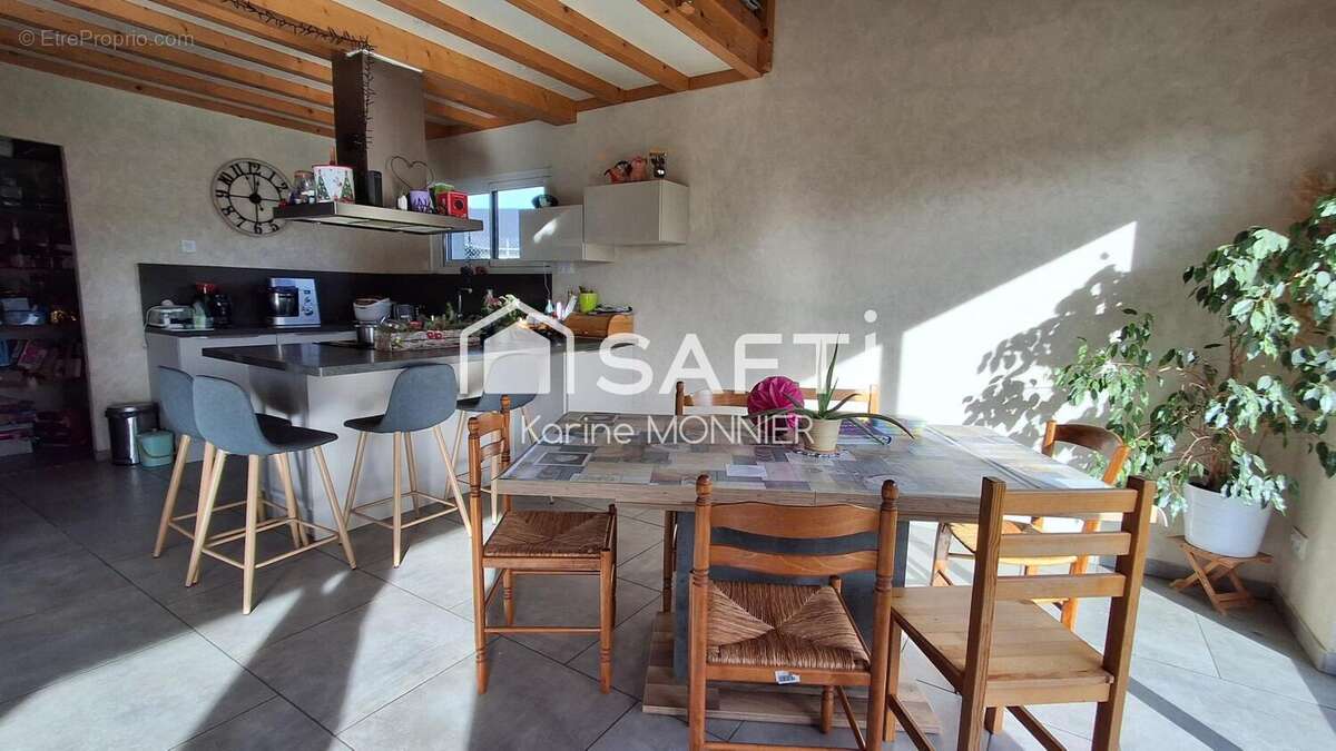 Photo 2 - Maison à CHAMPAGNOLE