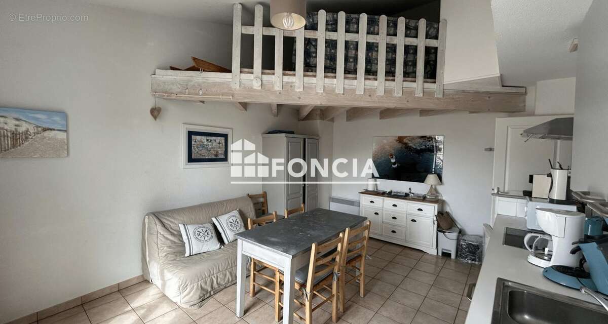 Appartement à SAINT-MARTIN-DE-RE