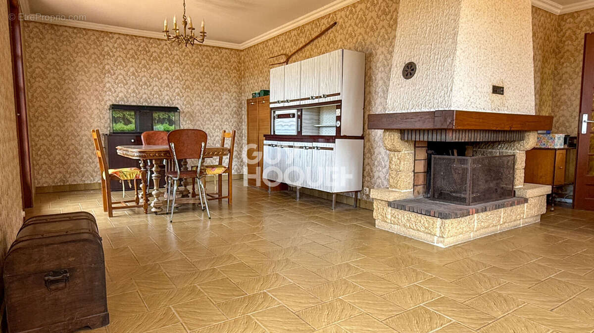 Maison Luzinay 4 pièces 114 m2 - photo 5