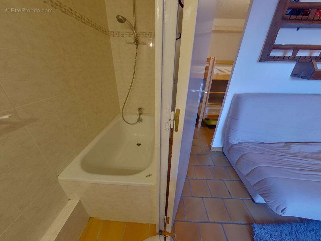 Appartement à LES THUILES