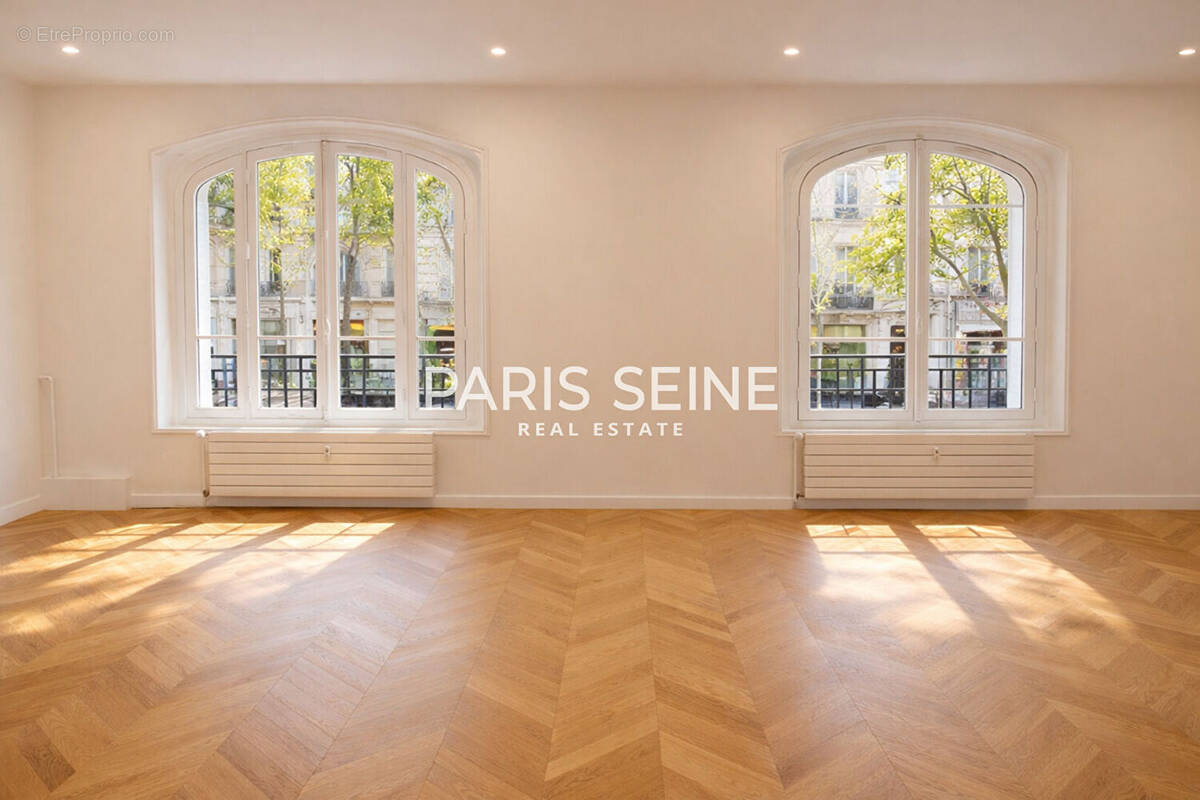 Appartement à PARIS-7E