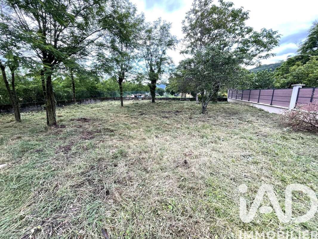 Photo 2 - Terrain à CHAMP-SUR-DRAC