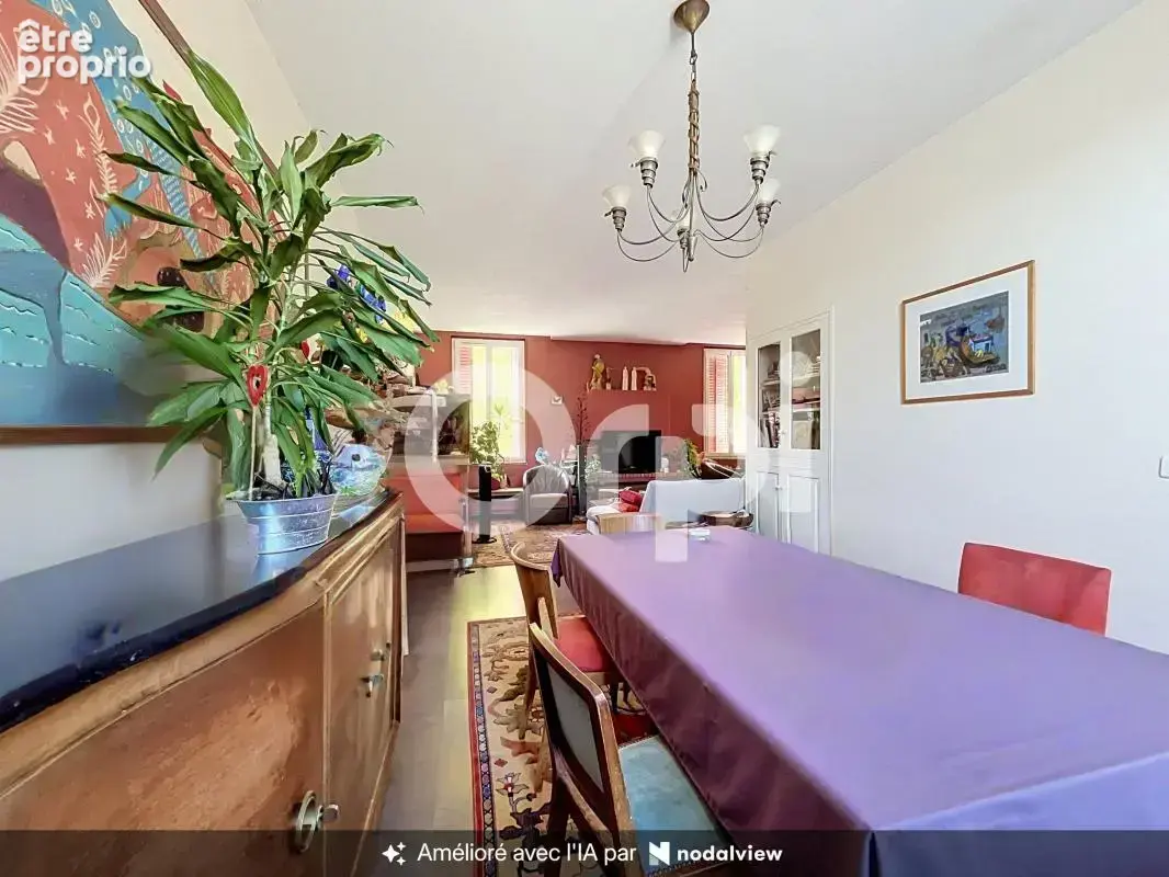 Demeure de caractère en pierre (179 m²) – Charme, volumes & potentiel mixte - photo 8