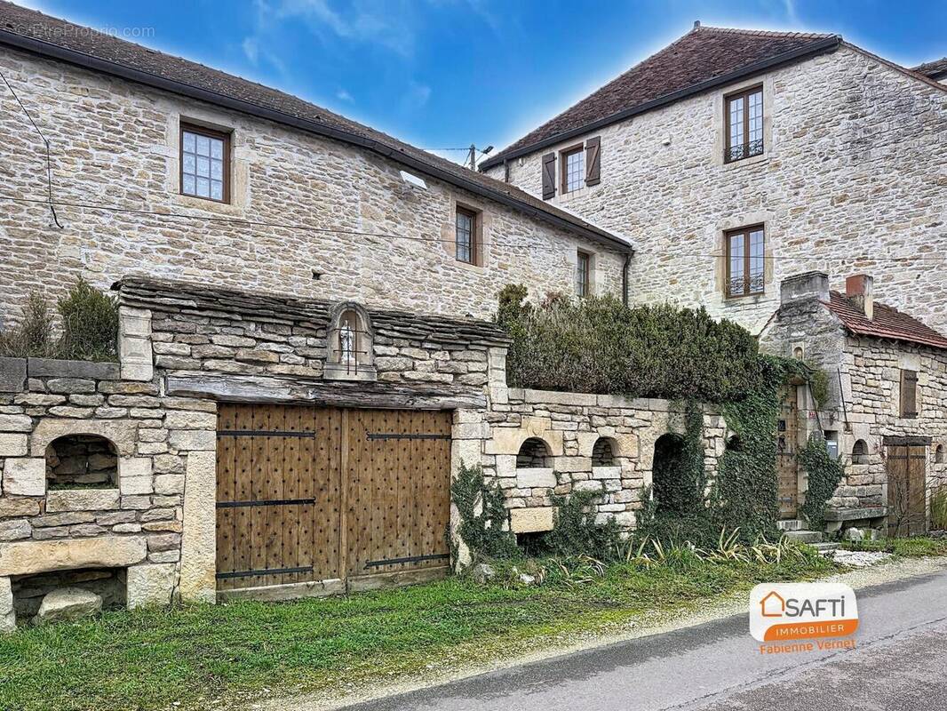 Photo 1 - Maison à SAFFRES
