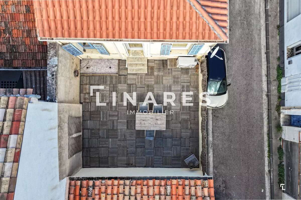 Appartement à MARSEILLE-9E