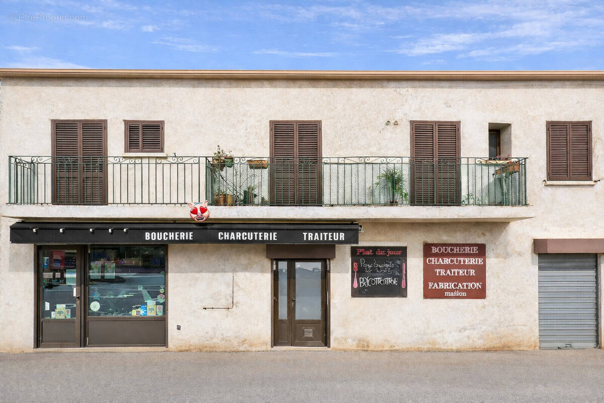 Commerce à PENTA-DI-CASINCA