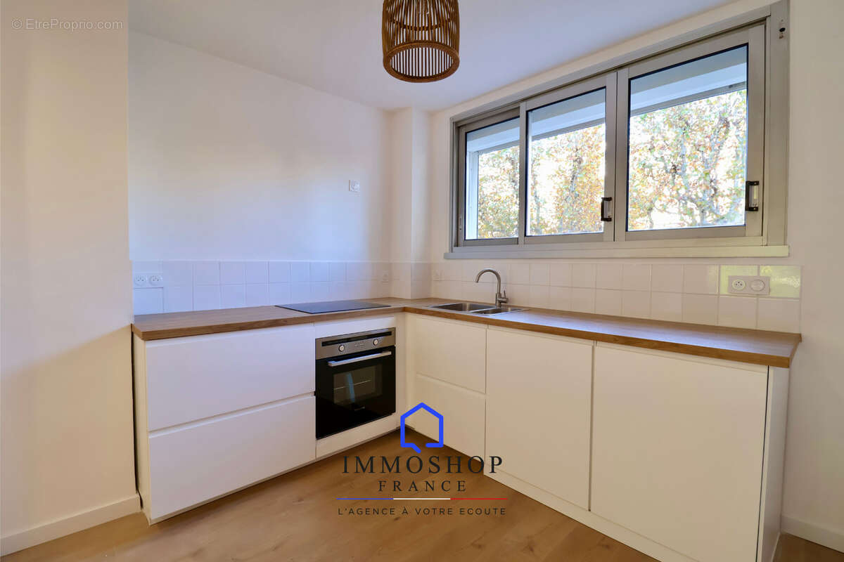 Appartement à MARSEILLE-8E