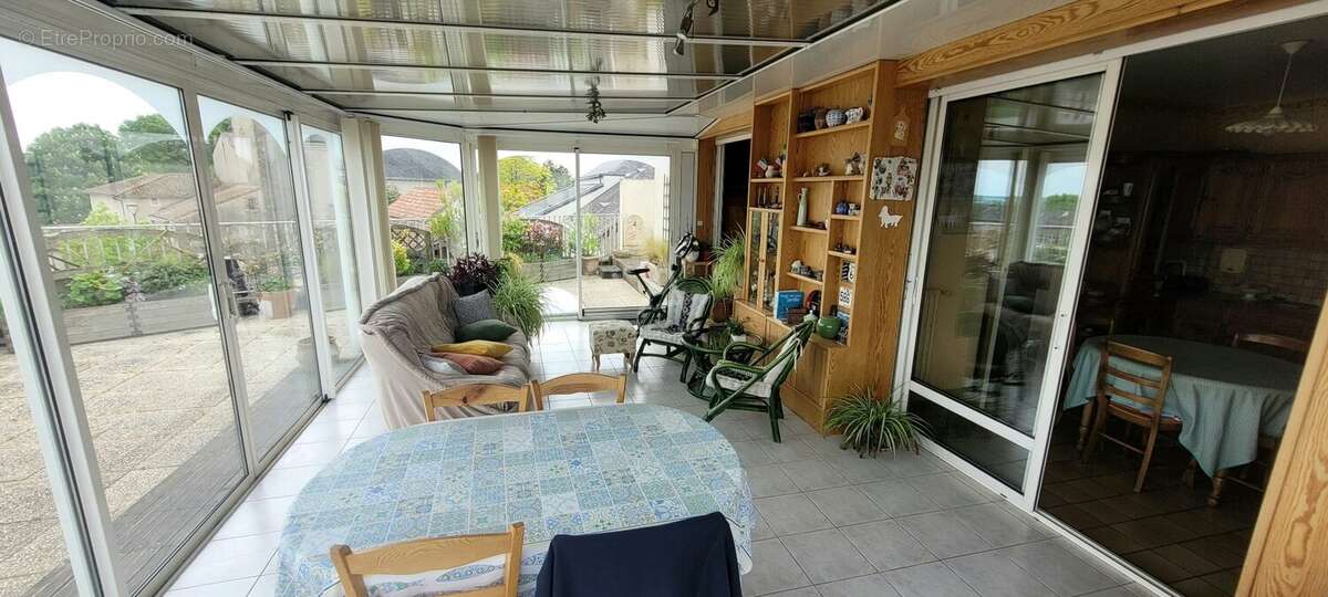 Ensemble immobilier a renover 260 m2 - photo 3