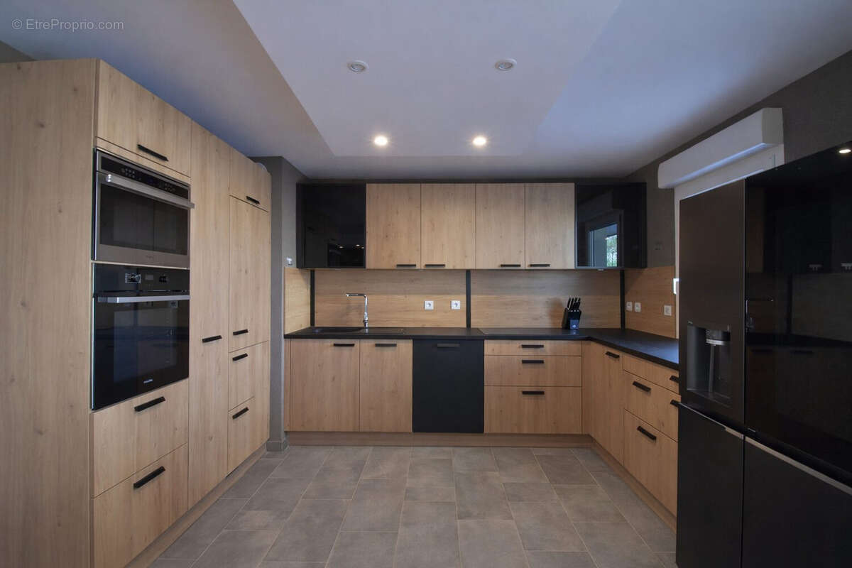 Appartement à REIGNIER