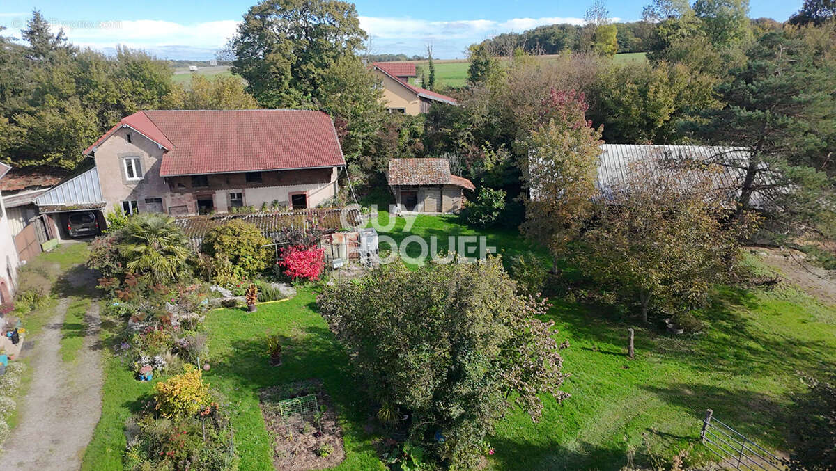 Maison à BETHONVILLIERS