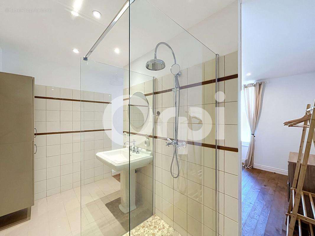 Maison de caractère en pierre de brasier ! AGENCE ORPI BRIVE RD - photo 15