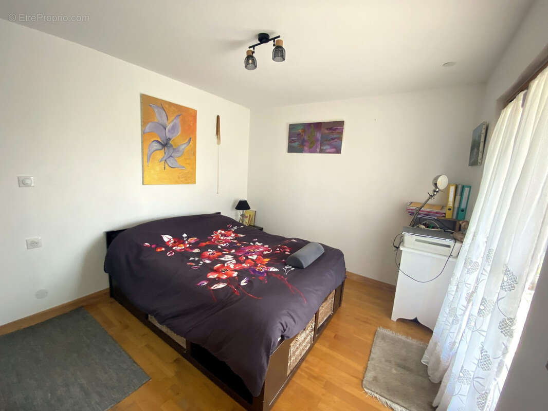 Maison à CRAPONNE-SUR-ARZON