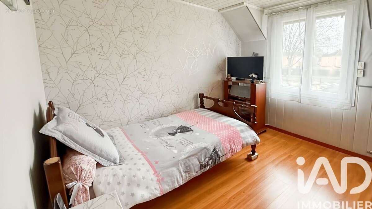 Photo 8 - Maison à LIEUSAINT