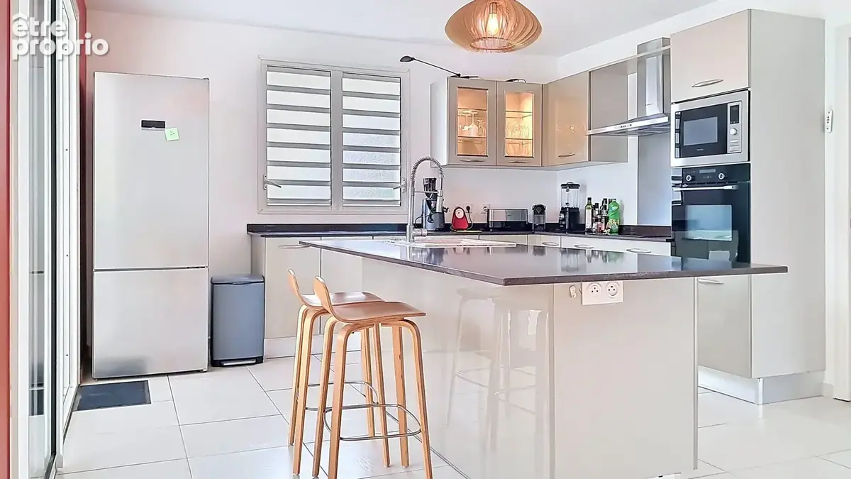 Maison 126 m² à Petit-Bourg  - photo 5