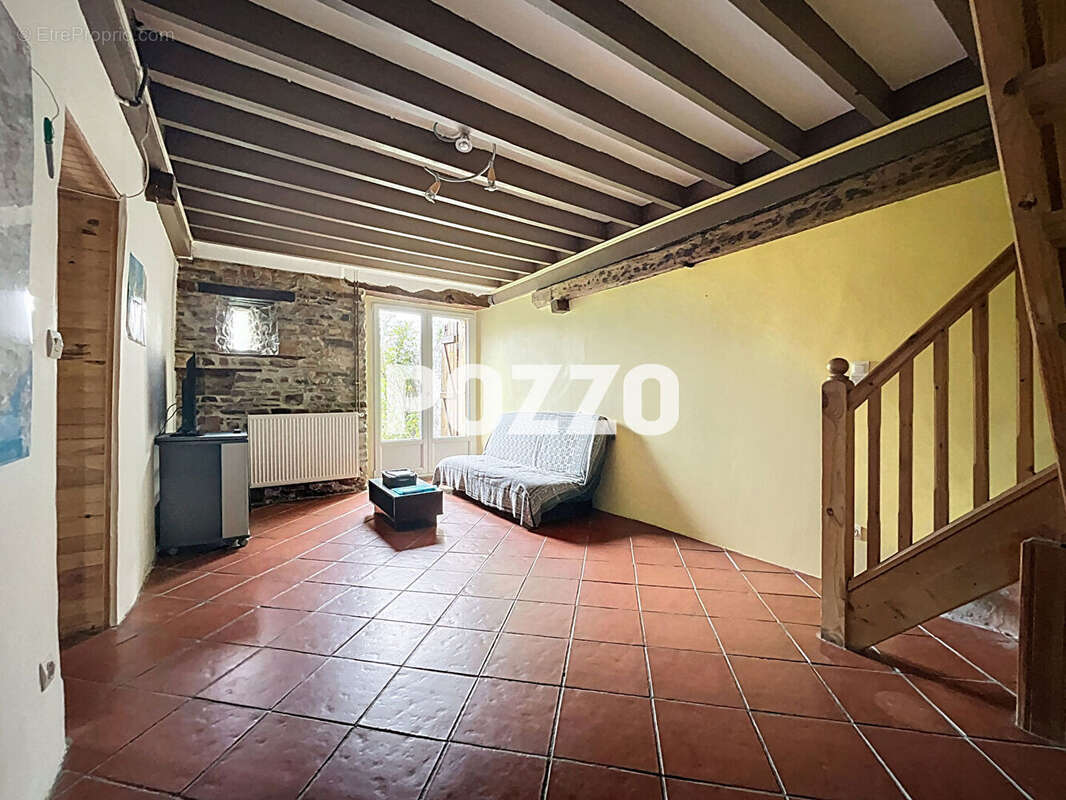 Maison à SAINT-AMAND