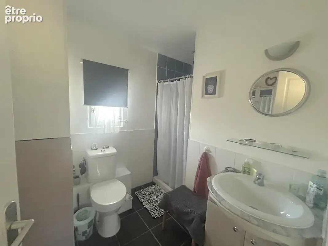 Maison de village rénovée avec gout, 2 chambres, services a 2 pas. - photo 13