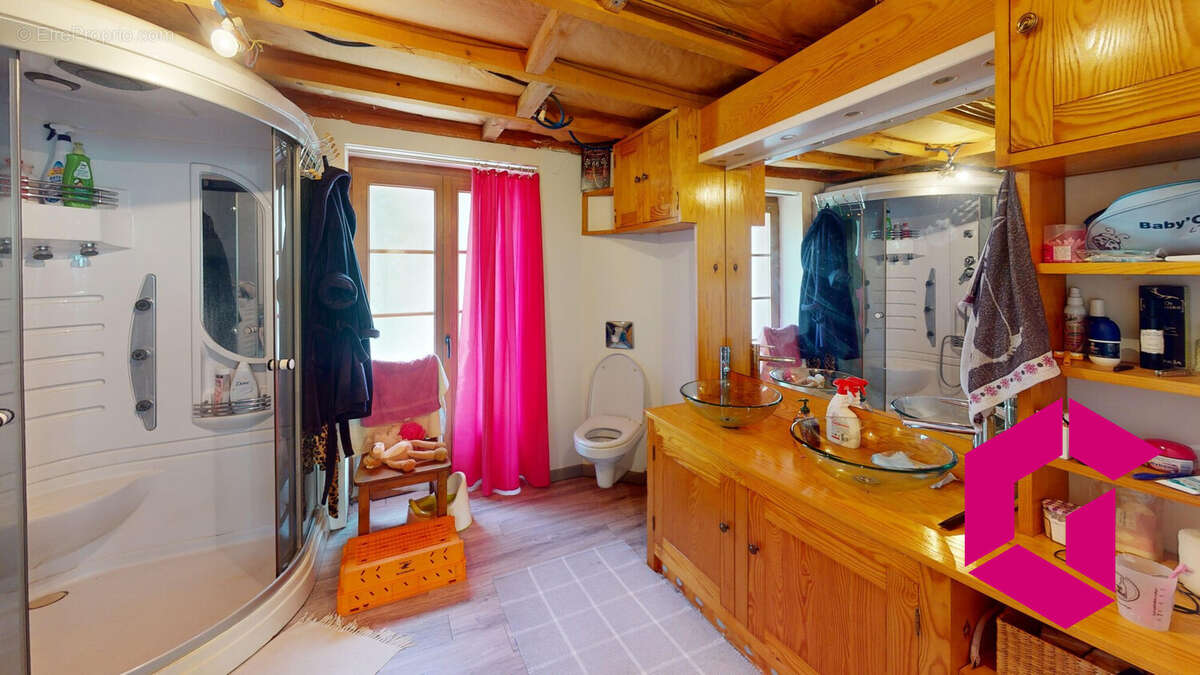 Maison à AUREC-SUR-LOIRE