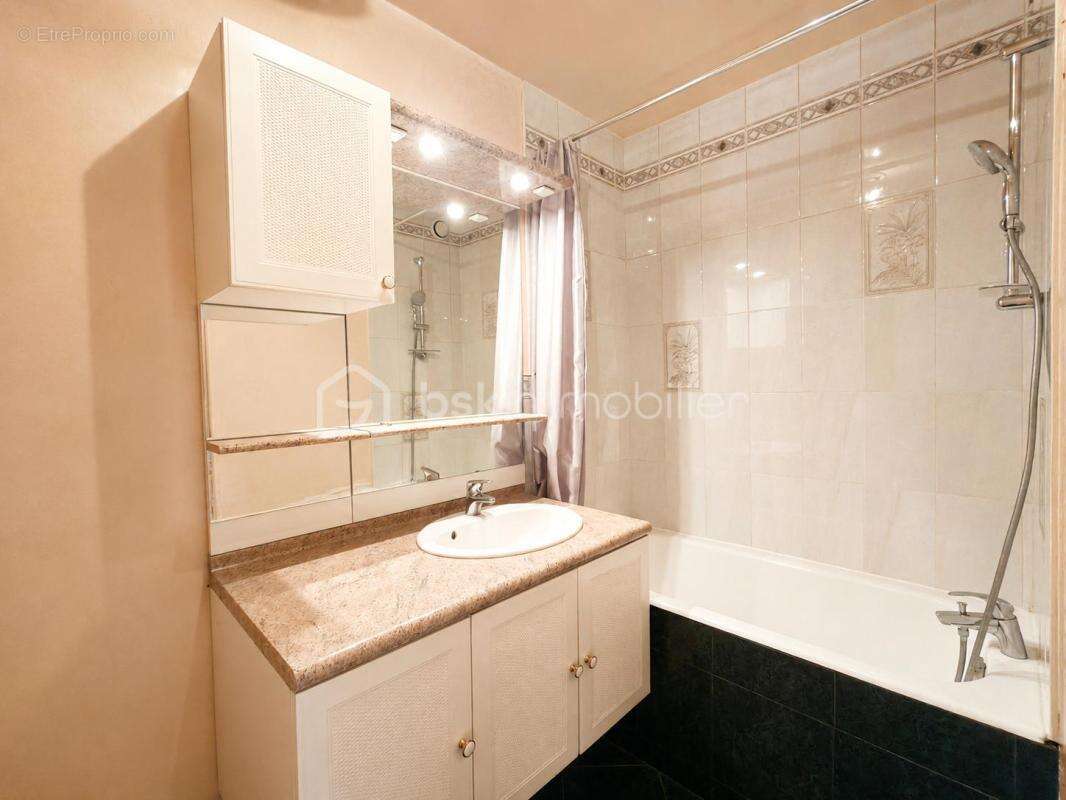 Parc de Diane – Appartement familial 5 pièces avec terrasse, balcons et parking - photo 15
