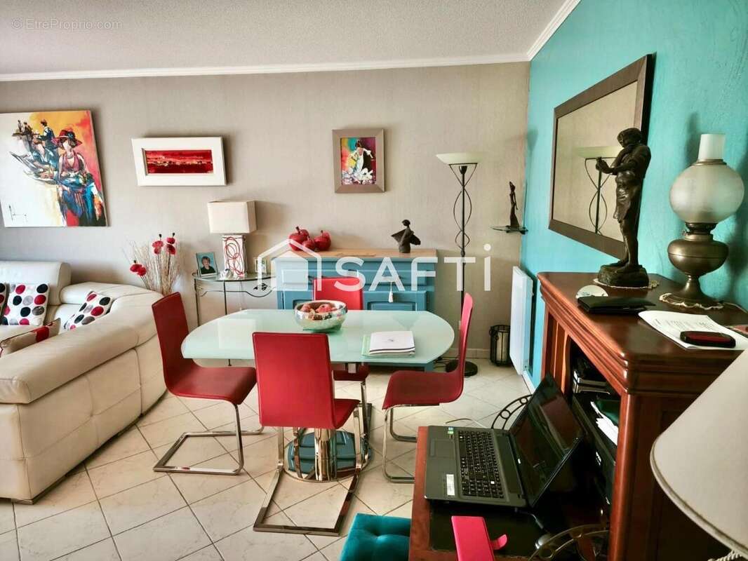 Photo 4 - Appartement à FREJUS