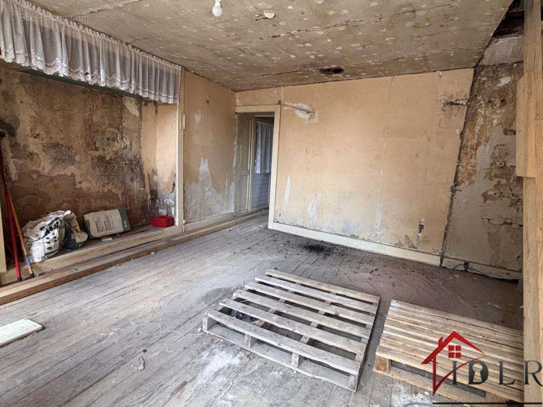maison d'habitation de 88 m2 de type f4 sur un terrain de 66 - photo 4