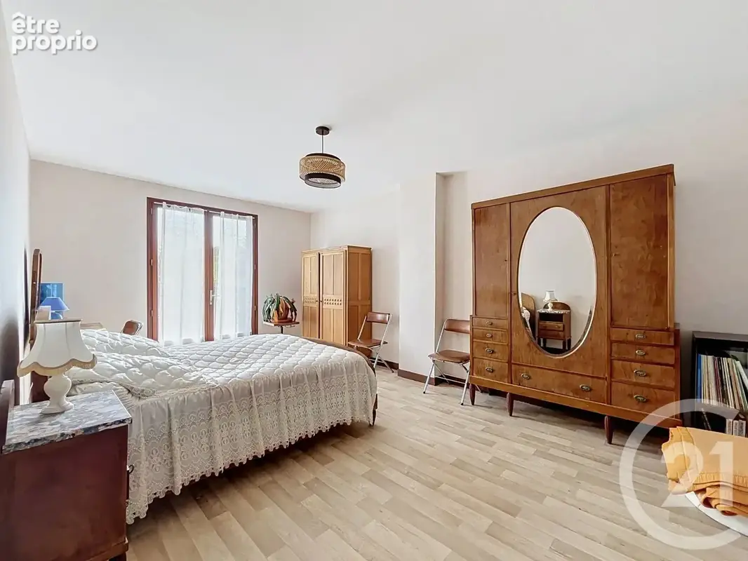 Maison 6 pièces 174 m² à vendre à Cheroy (89690) - photo 9