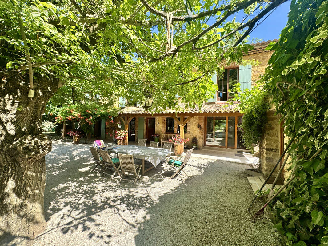 Maison à PIOLENC