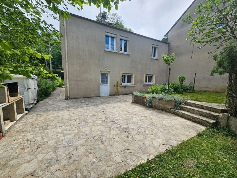 Maison à RIS-ORANGIS