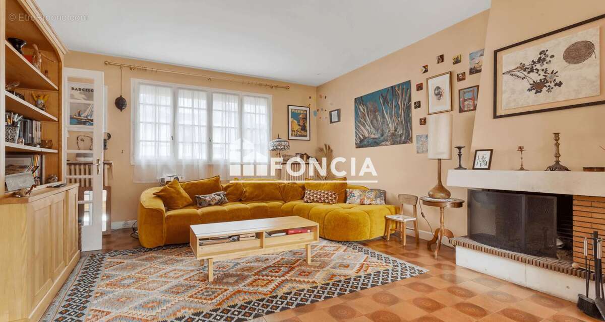 Belle maison familial quartier de l'hotel de ville - photo 2
