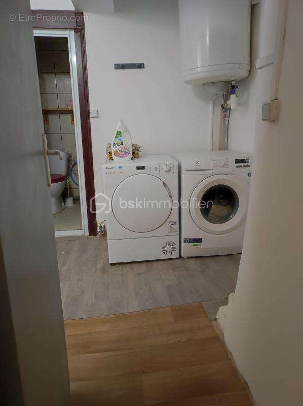 Maison à VILLENEUVE-L&#039;ARCHEVEQUE