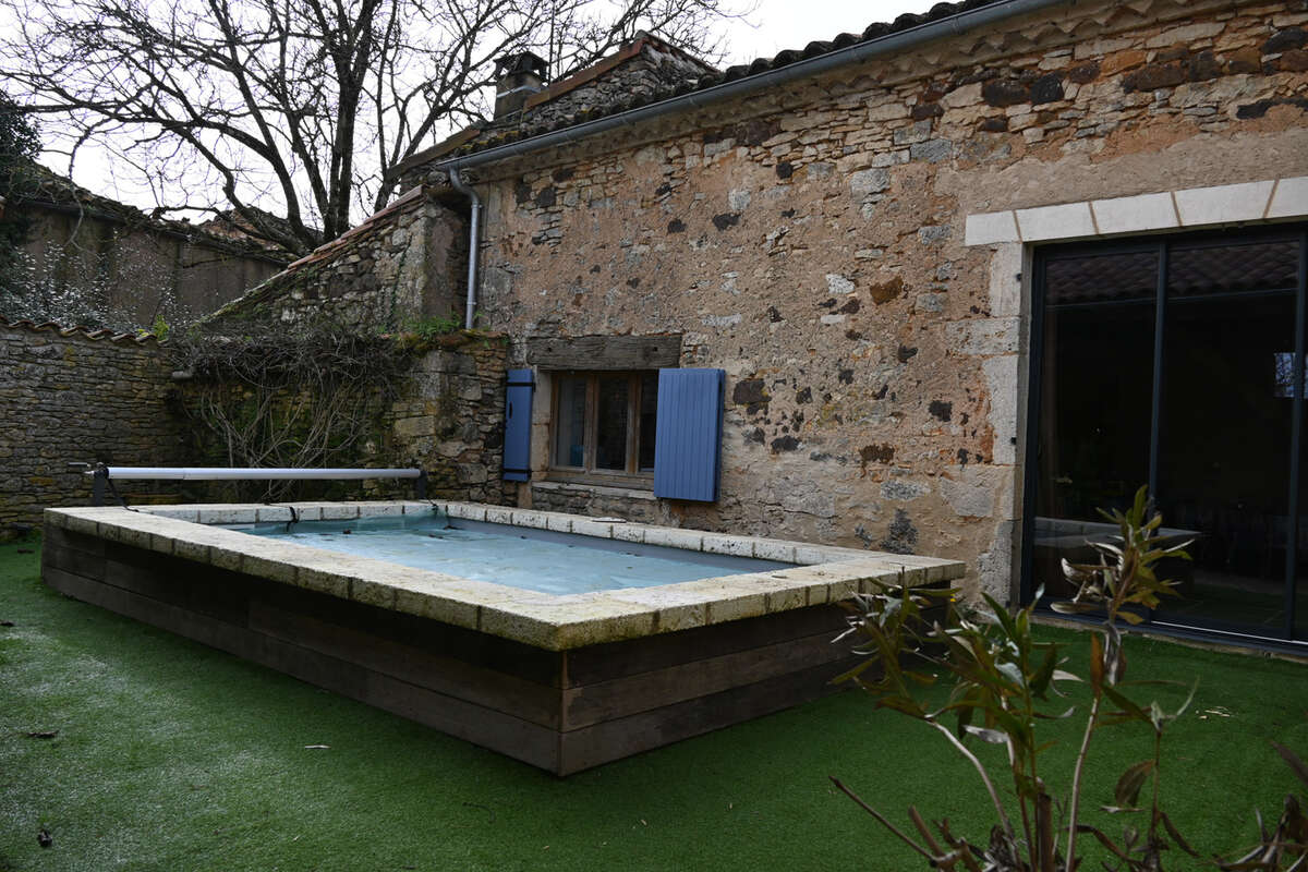 Maison à SAUVETERRE-LA-LEMANCE