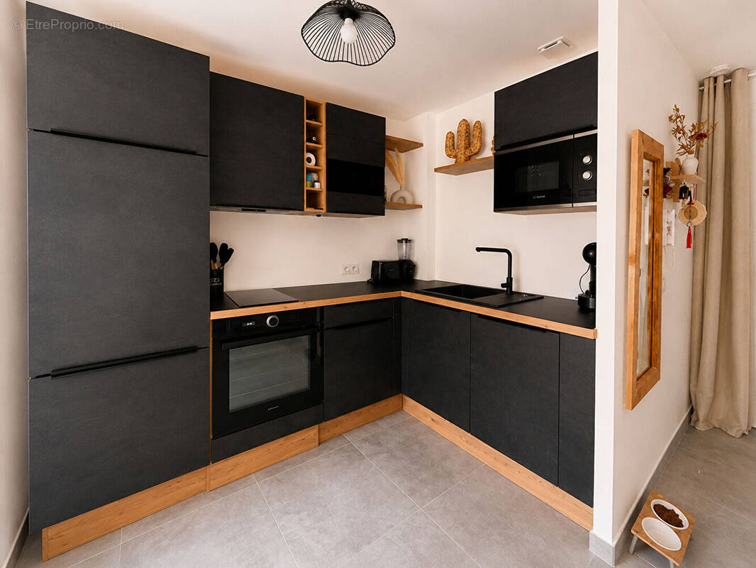 Appartement à PEYPIN