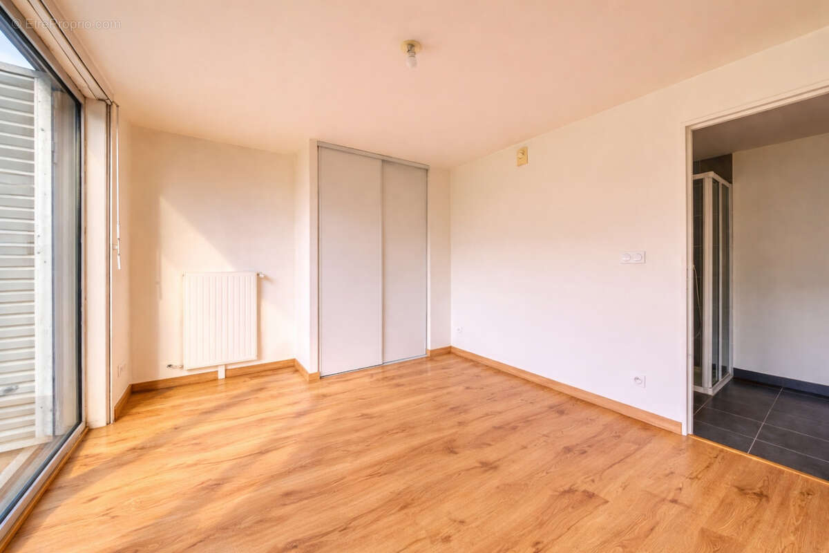 Appartement à SAINT-JACQUES-DE-LA-LANDE