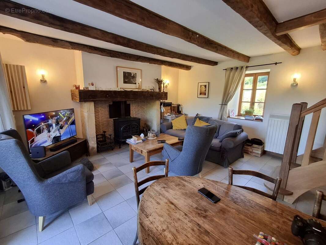 Maison à BEAUMONT-DU-PERIGORD
