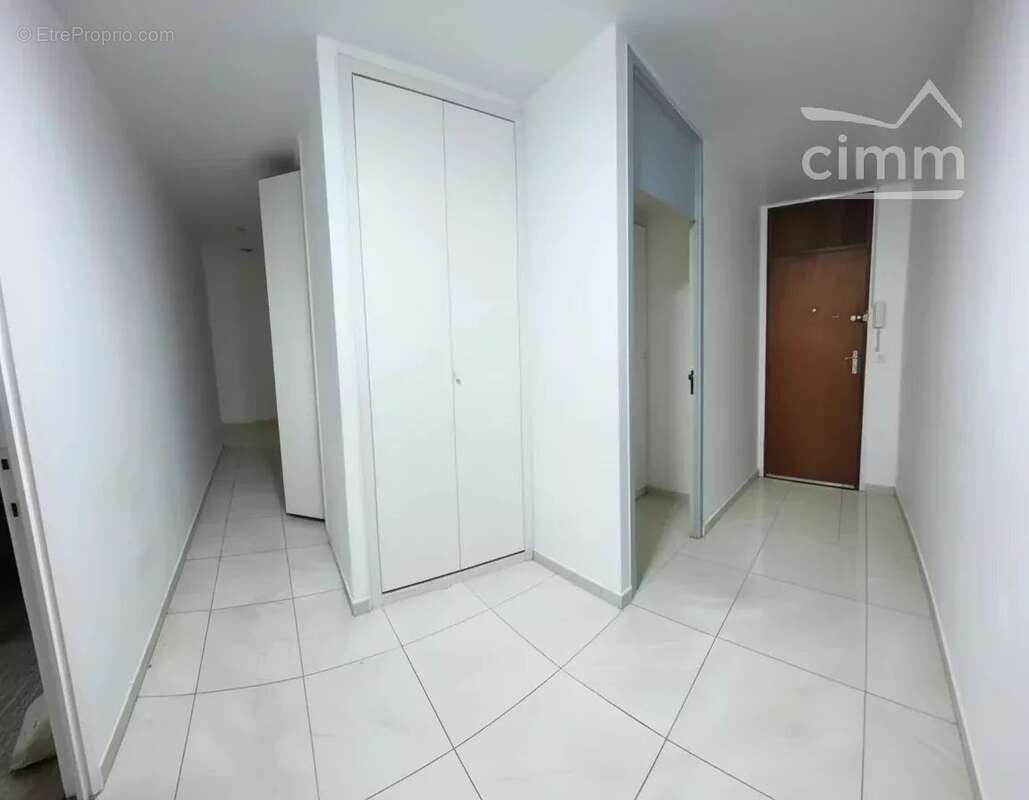 Appartement à LYON-8E