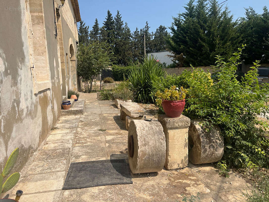 Maison à SAINT-GILLES