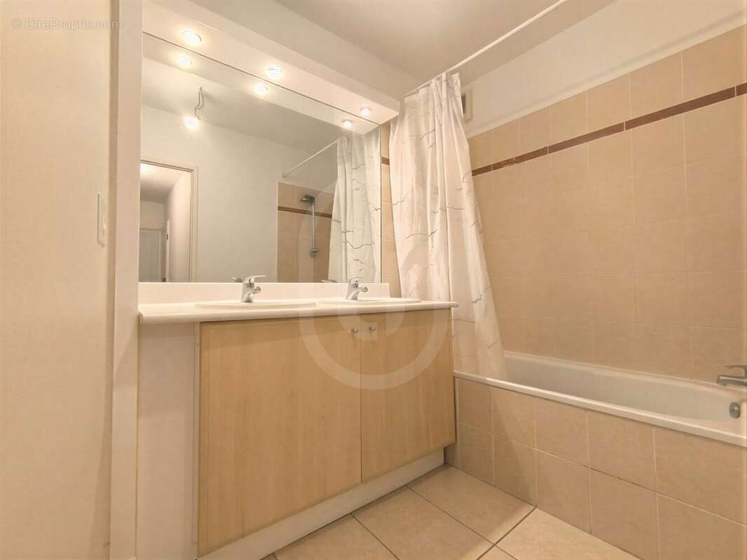 RIVES DU LEZ - T4 rénové - 90m² - photo 6
