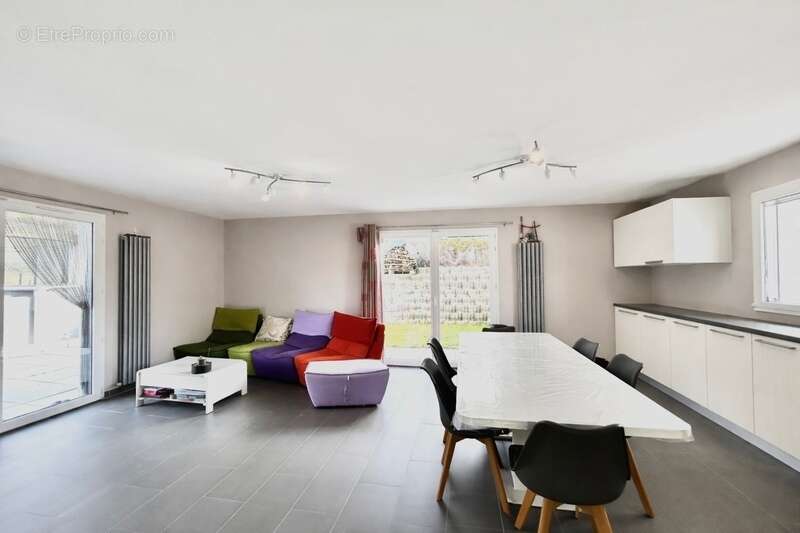 VAL DE CHAISE (74) - MAISON de 2015 Type 4 de 111,52 m2 - Terrain 431m2 - photo 3