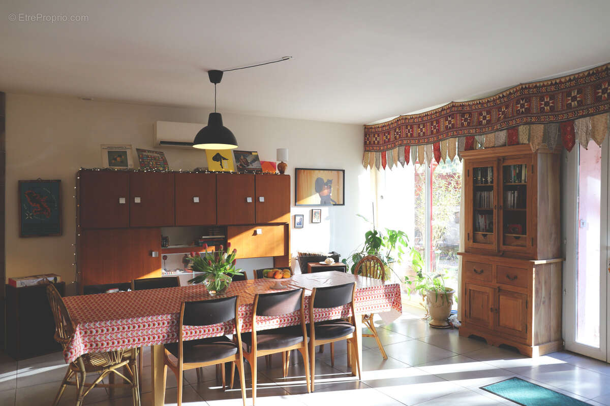 Maison à GENERARGUES