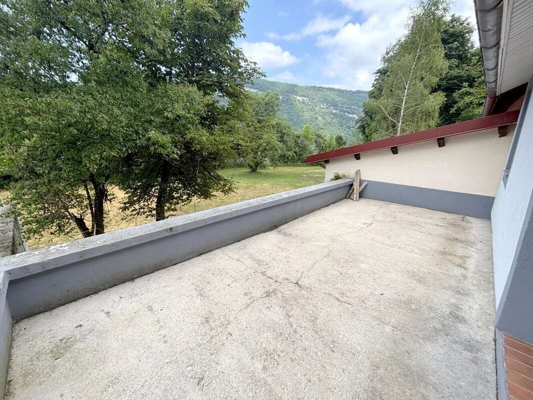 Appartement à SAINT-CLAUDE