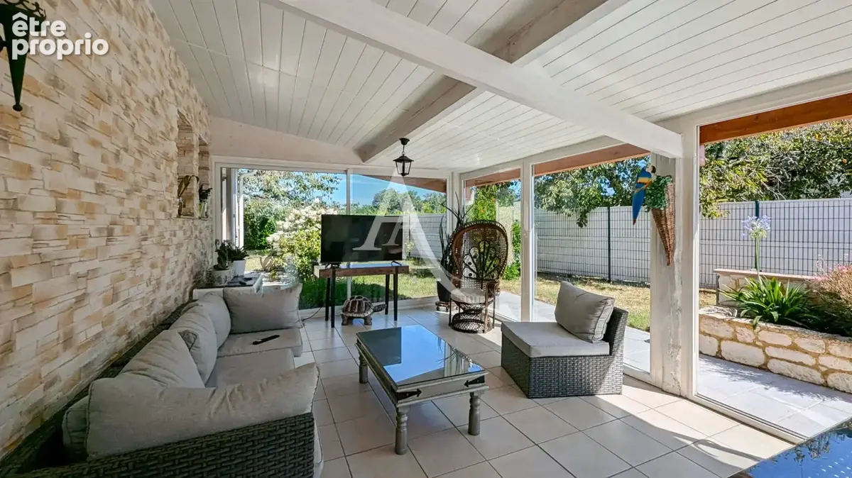 Maison de plain-pied avec piscine et son appartement indépendant - photo 8