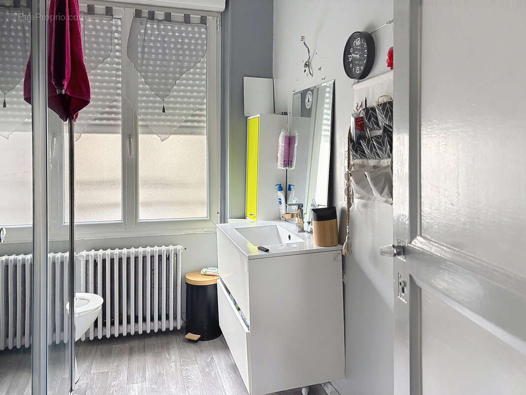 Commerce à SOURDEVAL