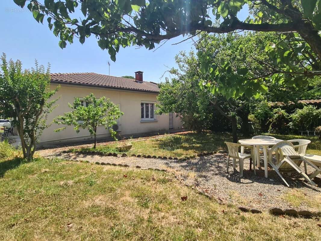 Maison à CASTELMAUROU