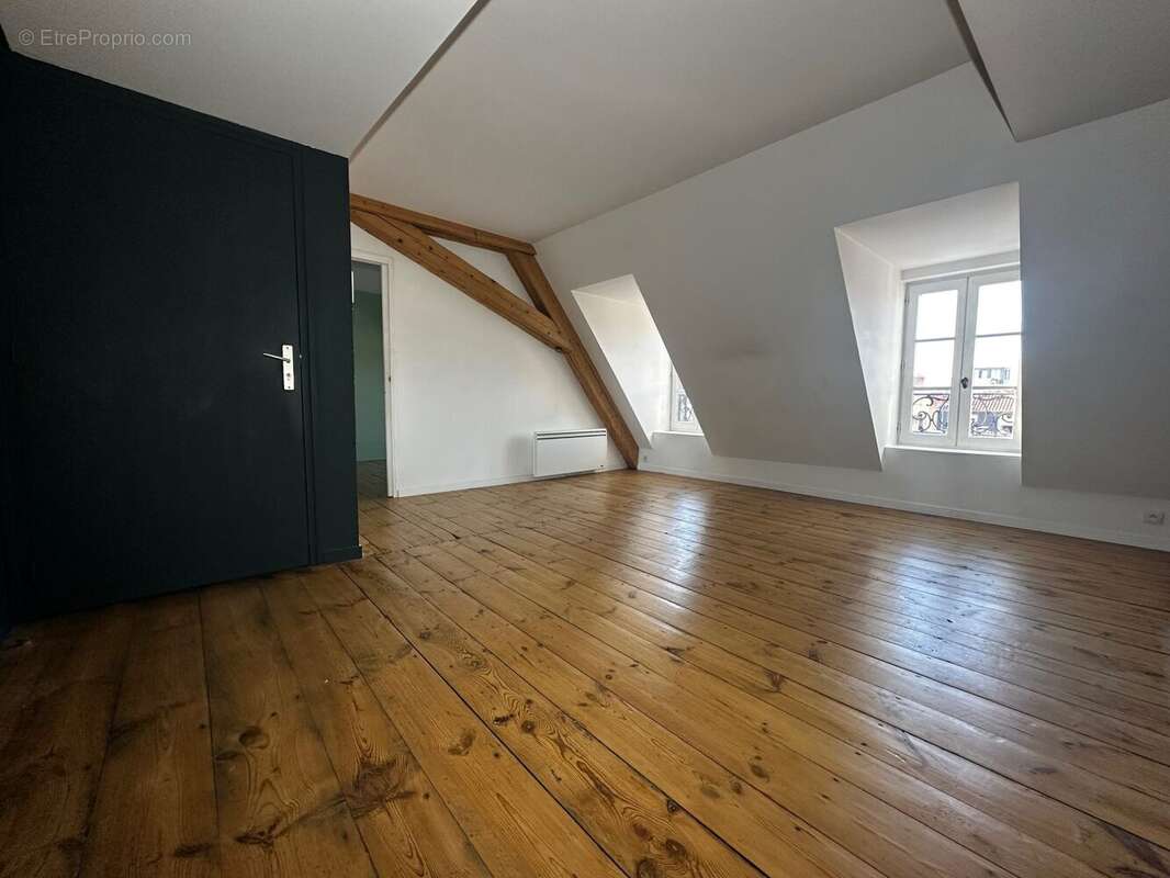 Appartement à CLERMONT-FERRAND