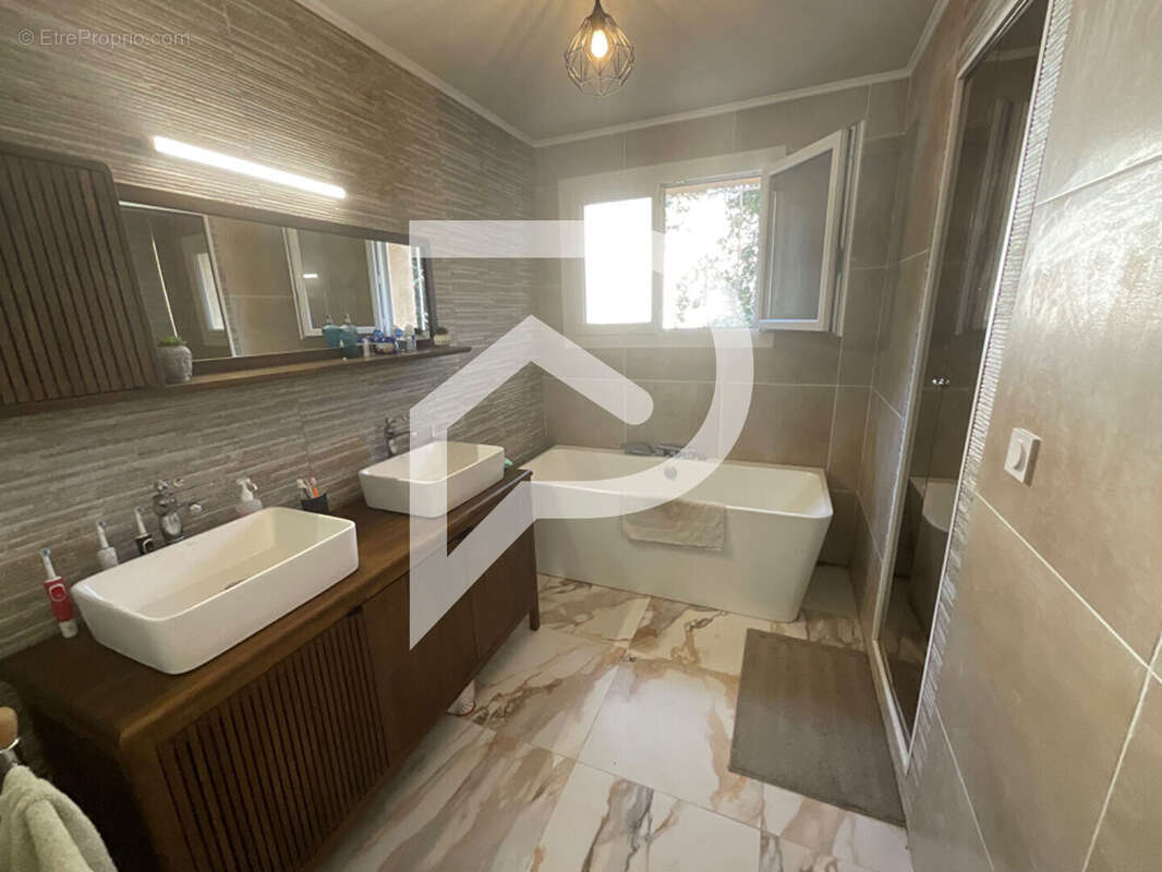 Maison à LA SEYNE-SUR-MER