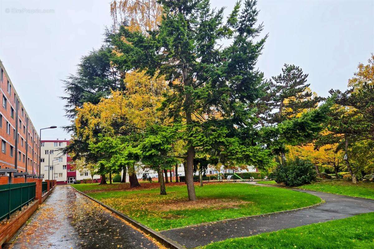 Appartement à VIRY-CHATILLON