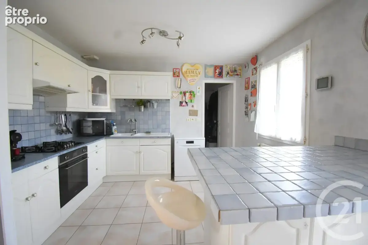 Maison 5 pièces 105 m² à vendre à Creuzier-Le-Vieux (03300) - photo 7