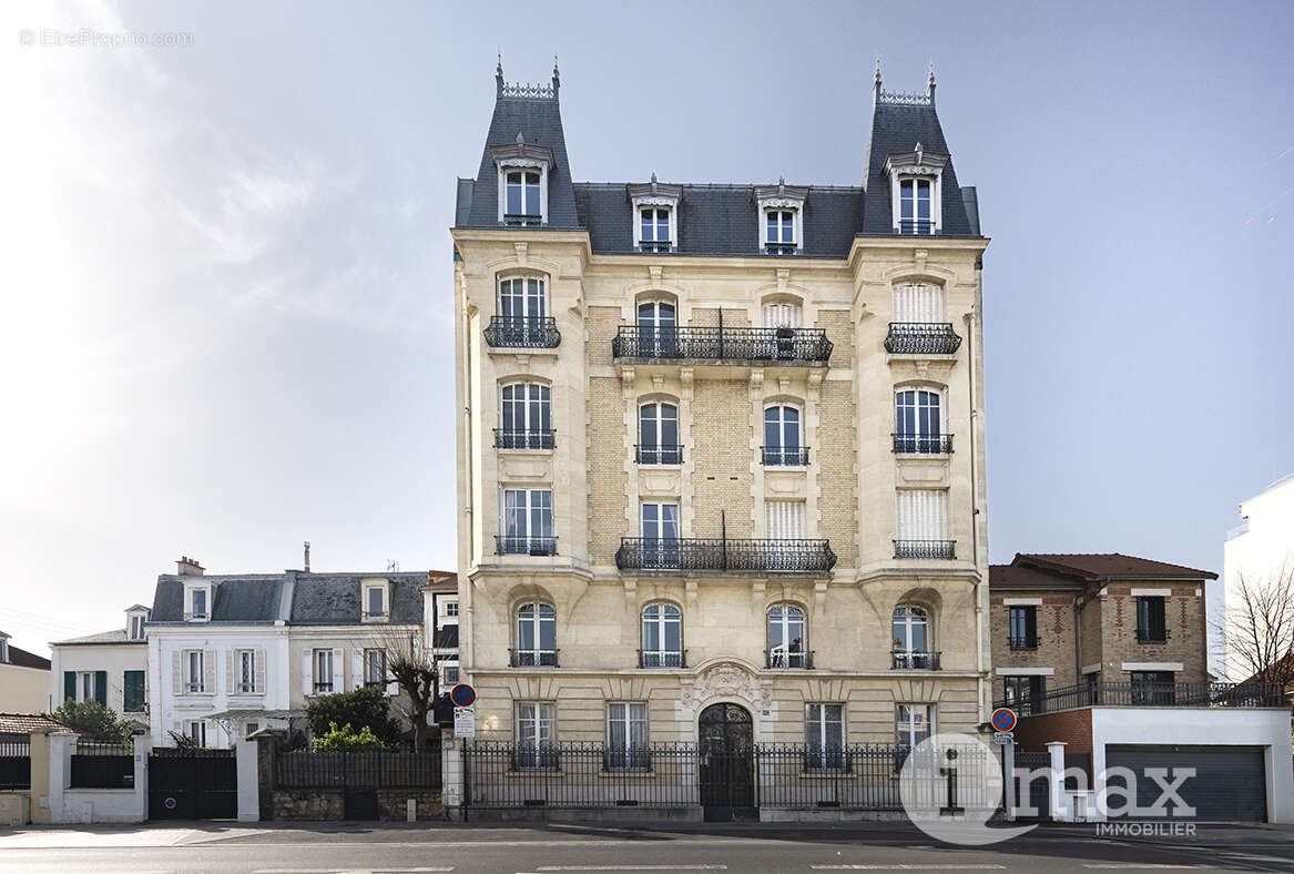 Appartement à BOIS-COLOMBES