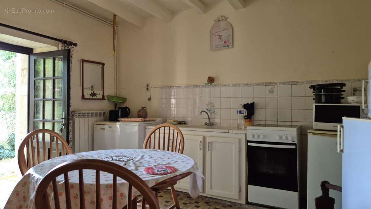 Maison à LURAIS