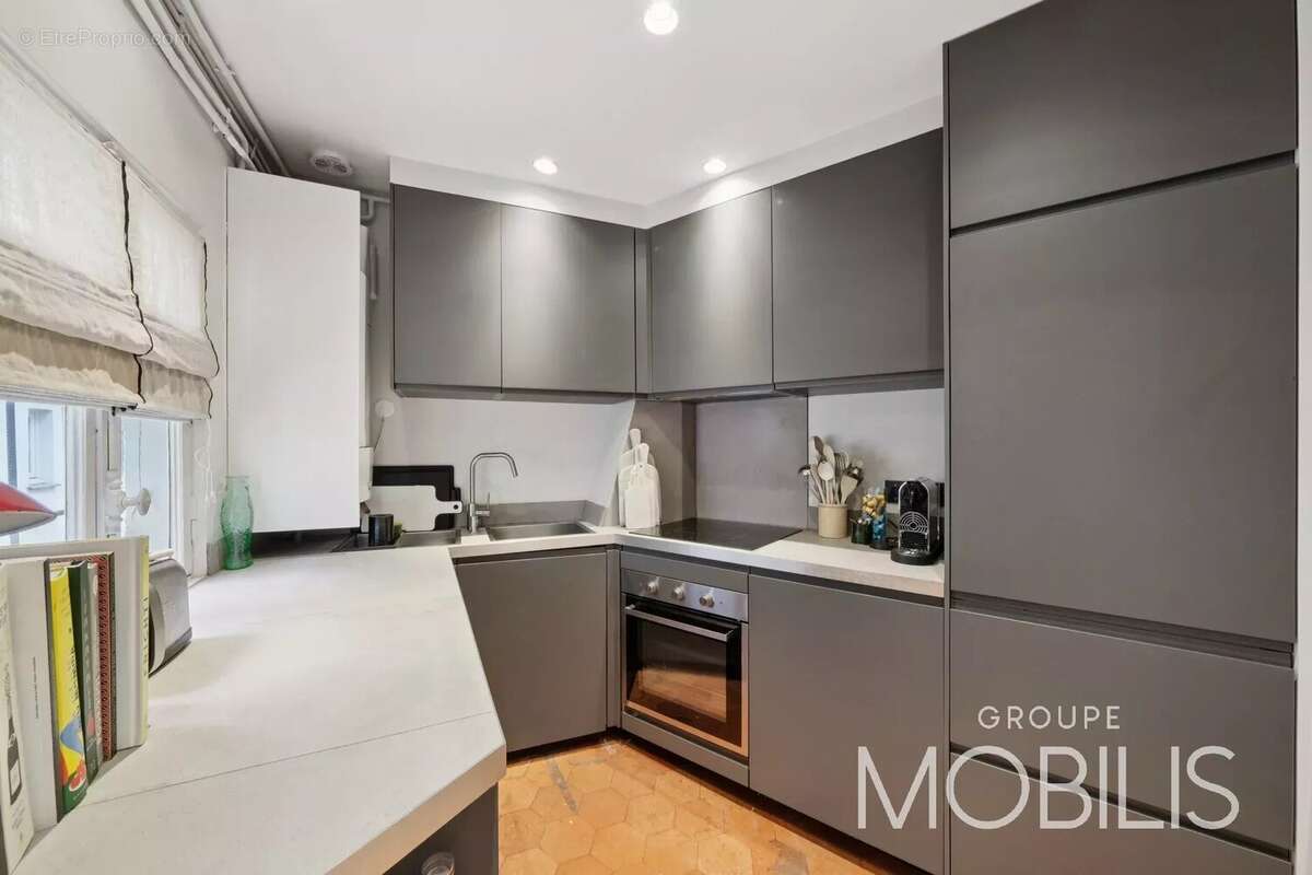 Appartement à PARIS-18E